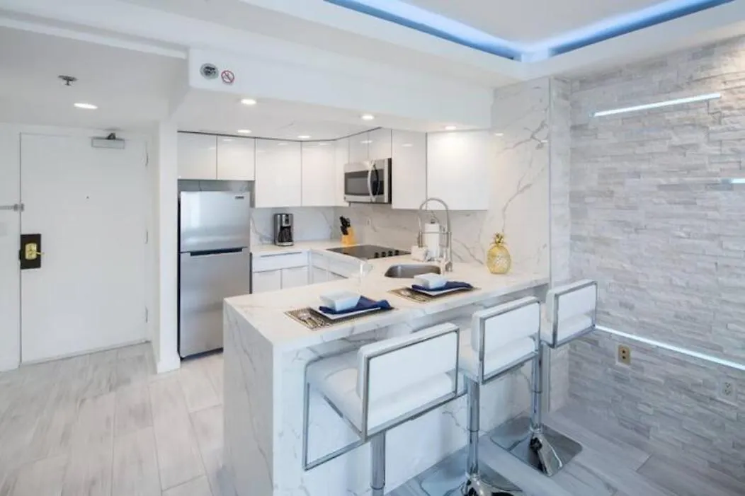 Ilikai'S Best Beach Front Executive Suite Honolulu